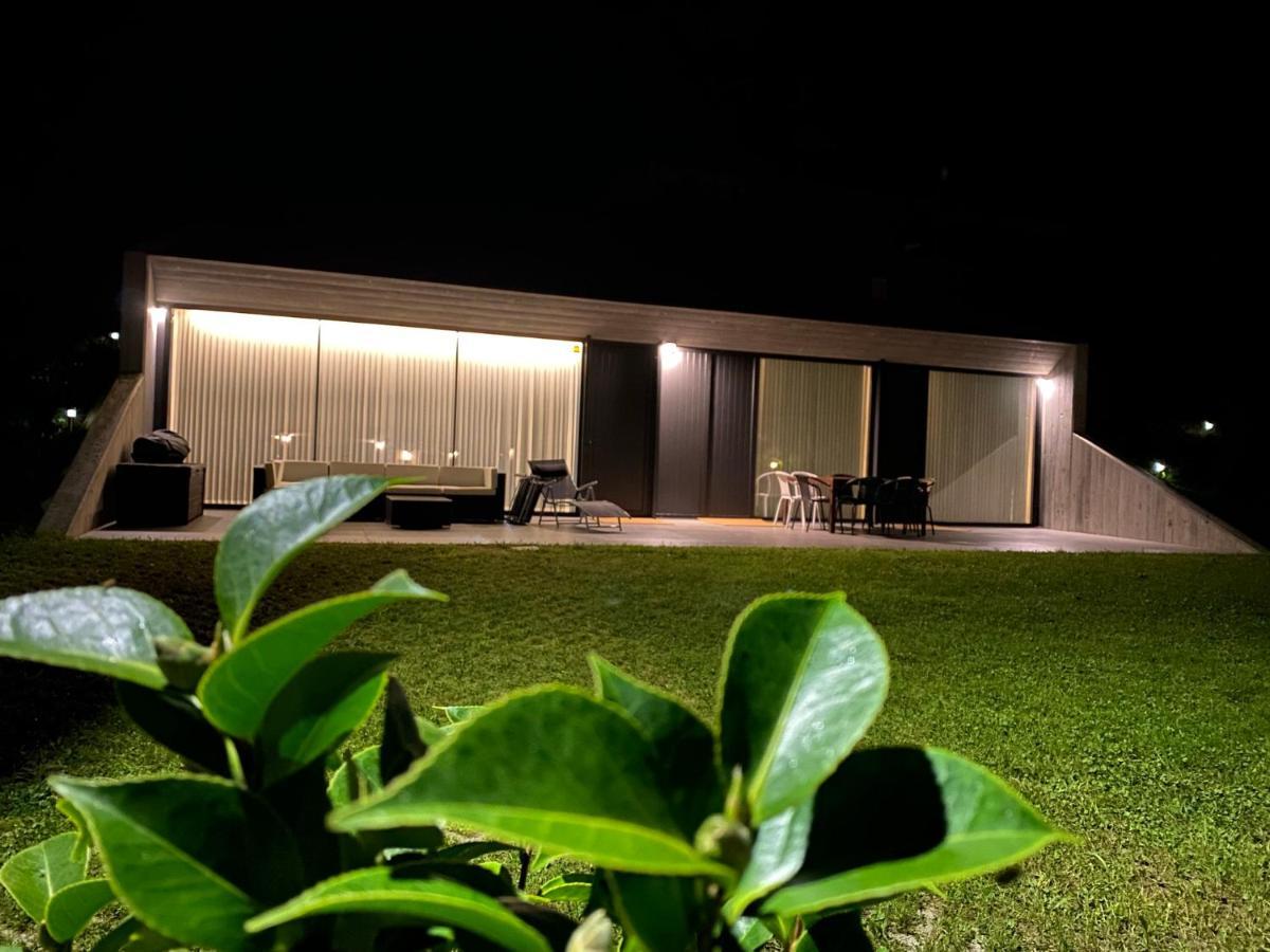 La Casa De Hierba - Casa De Campo De Diseno Con Jardin Y Wifi Cerca De Las Playas De Llanes Bagian luar foto