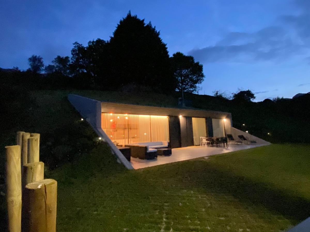 La Casa De Hierba - Casa De Campo De Diseno Con Jardin Y Wifi Cerca De Las Playas De Llanes Bagian luar foto