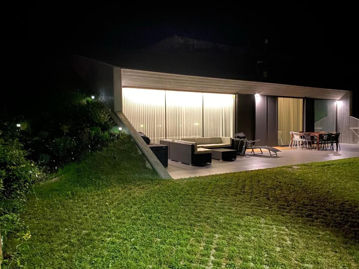 La Casa De Hierba - Casa De Campo De Diseno Con Jardin Y Wifi Cerca De Las Playas De Llanes Bagian luar foto